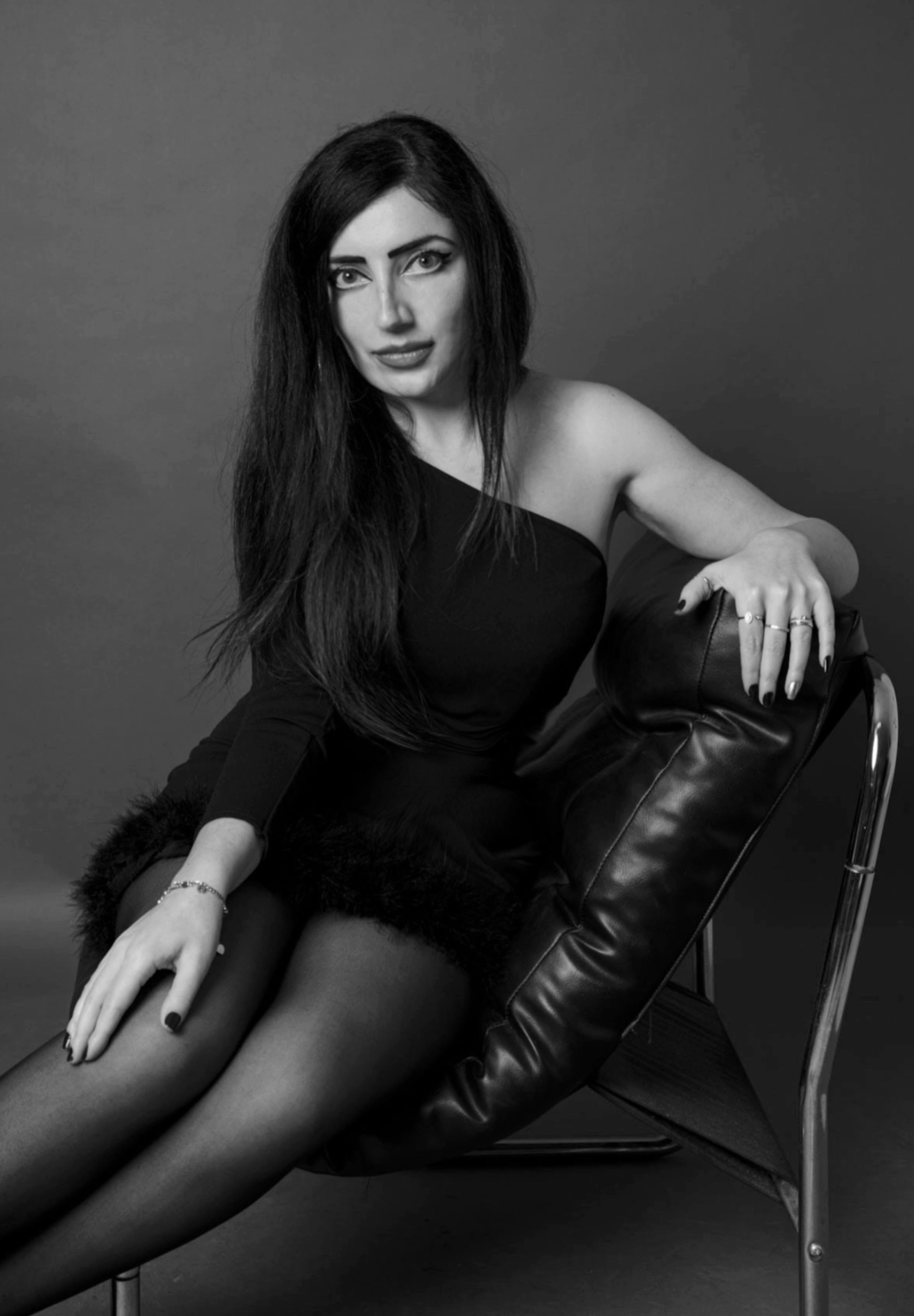 mediawork 105 by Lara Nex Oliva